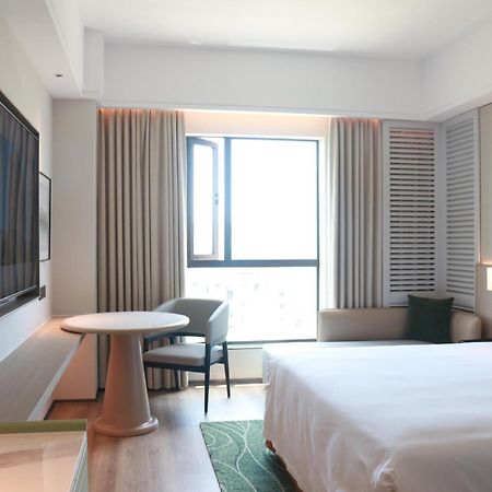 S&N Zhejiang LinHai International Hotel Bagian luar foto