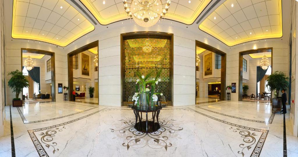 S&N Zhejiang LinHai International Hotel Bagian luar foto